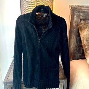 Banana republic luxury cashmere size medium 70% wool 20% cashmere